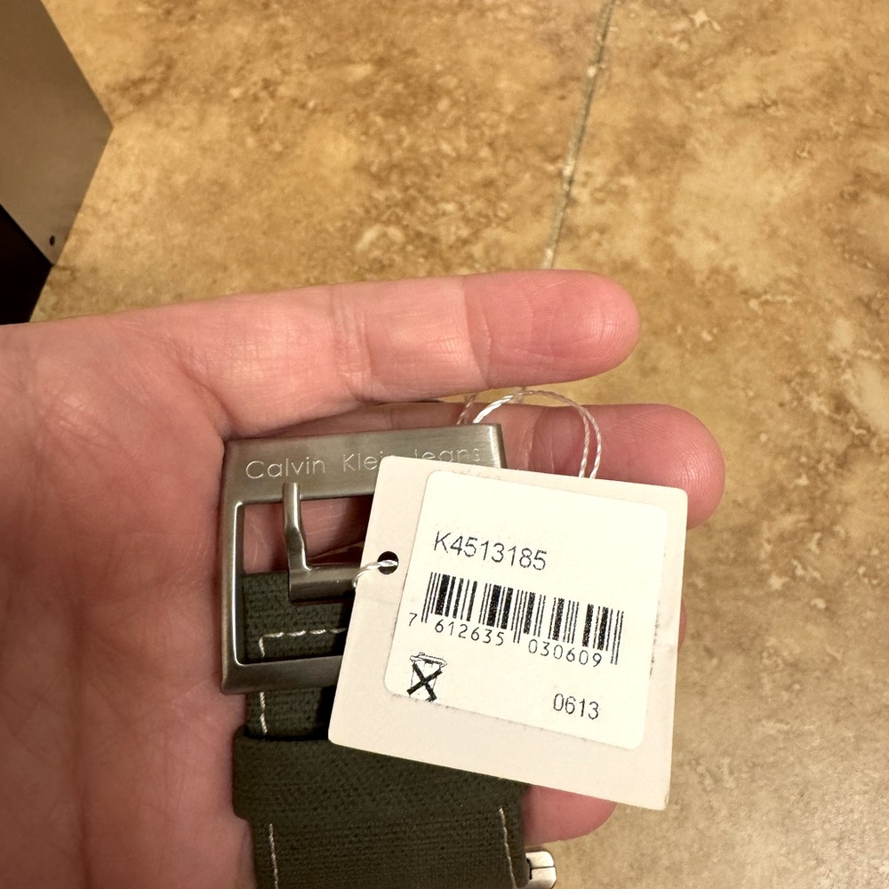 RARE,UNIQUE Unisex SWISS Watch. CALVIN KLEIN JEANS "Banner" K45131 00